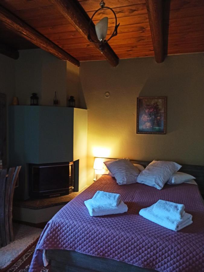 Foris House Hotel Víkos Eksteriør billede